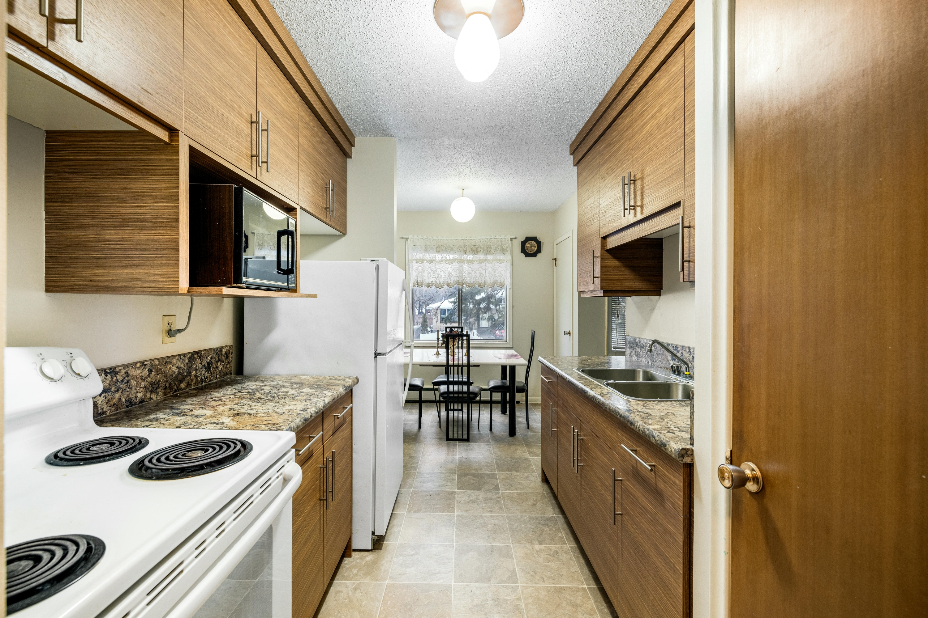 173 Procter Place - 7