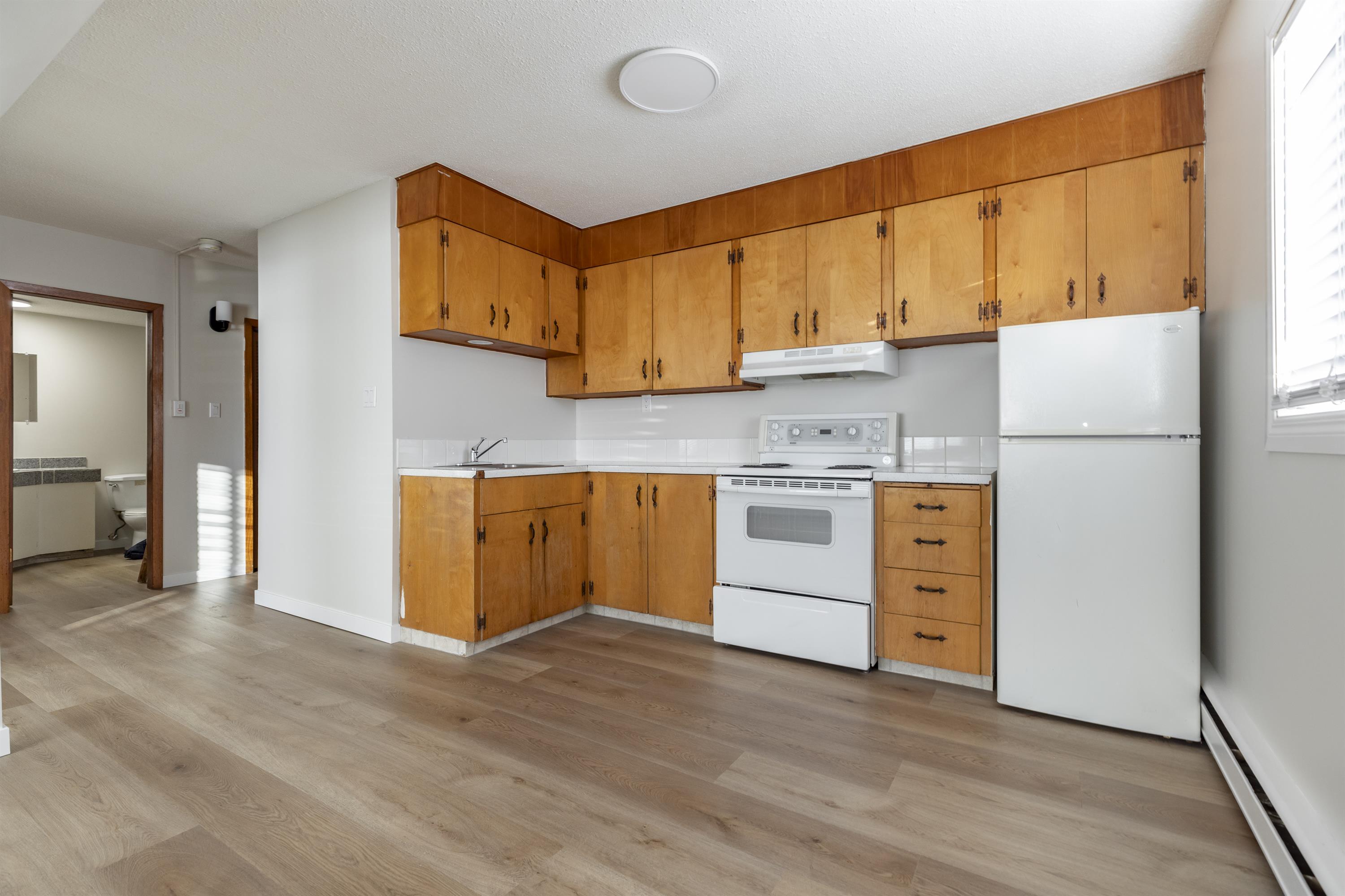 2151 Hamilton Street - (3)
